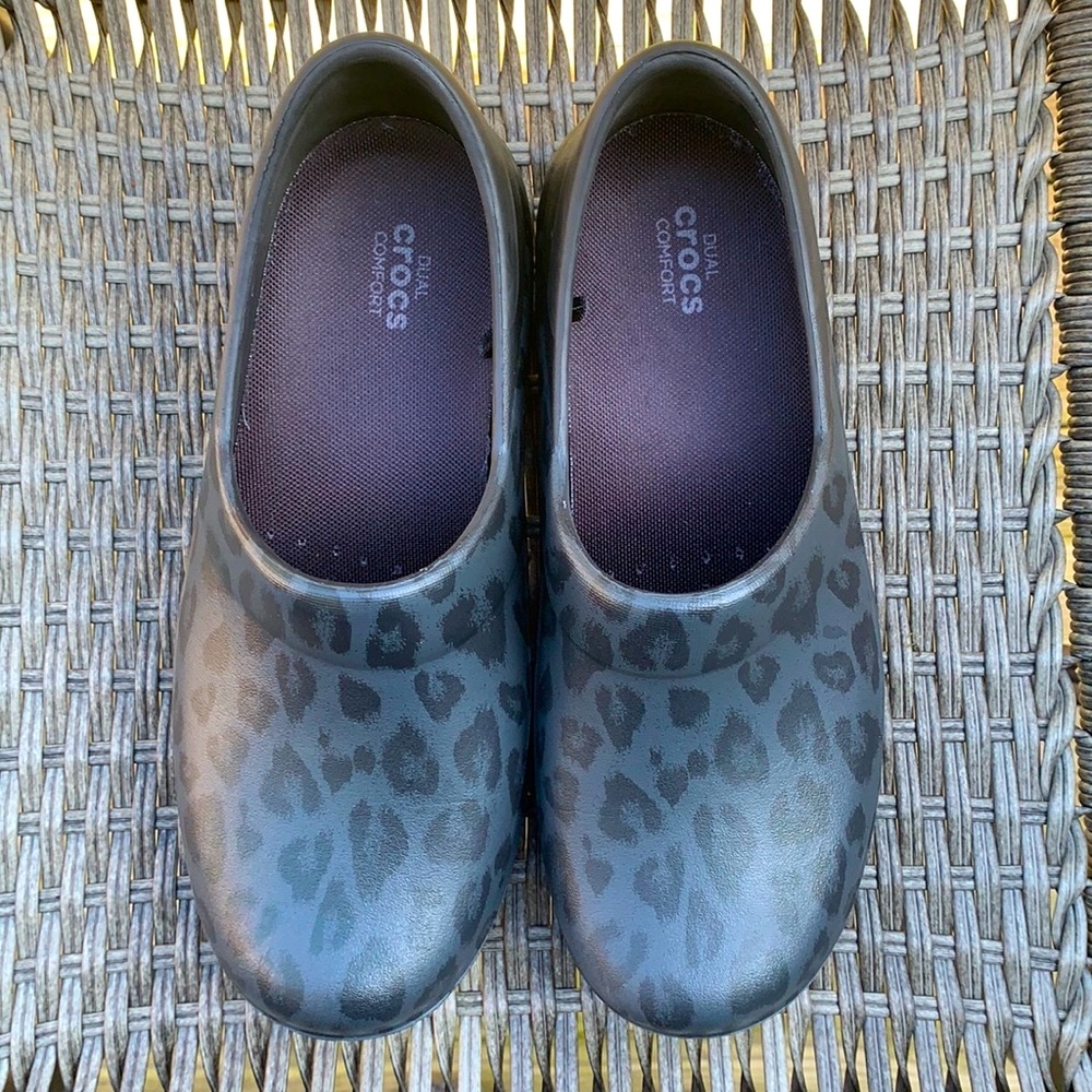 Croc Neria Pro II Graphic work non-slip Clog leopard crocs